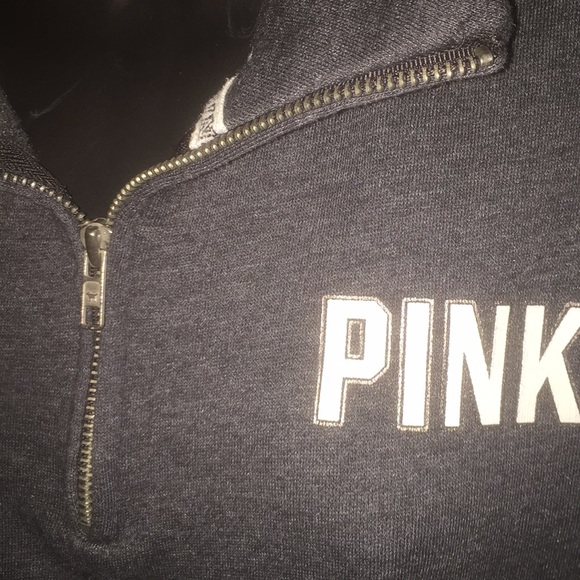 Oh so soft with front pockets to boot lol - Picture 3 of 5